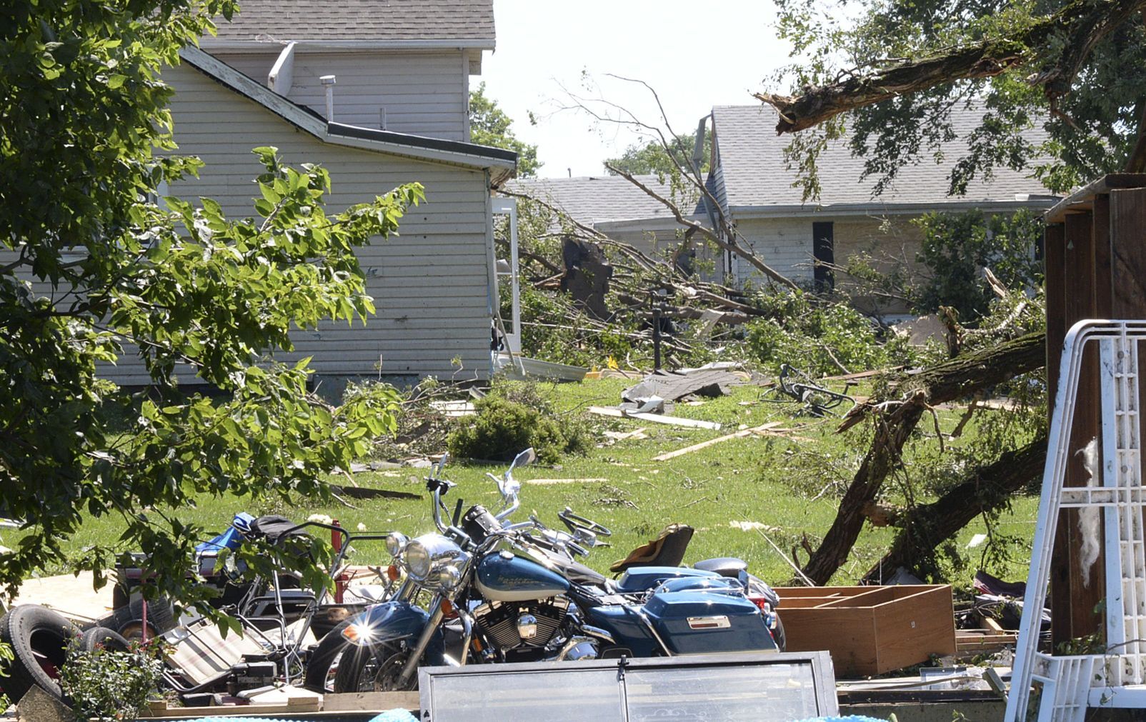 071815-blm-loc-14tornado